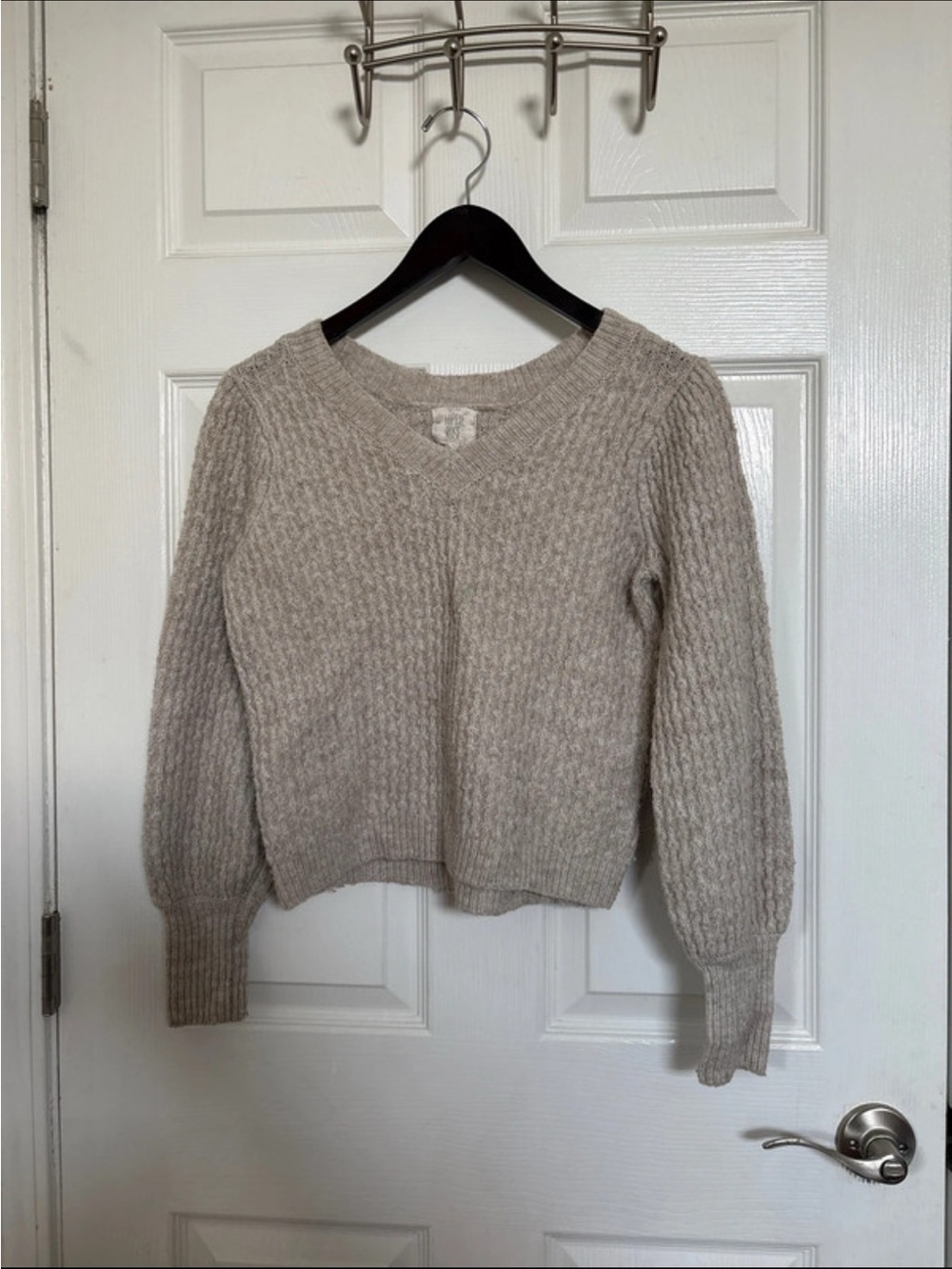 Hippie Rose V-Neck Knit Sweater in Light Taupe